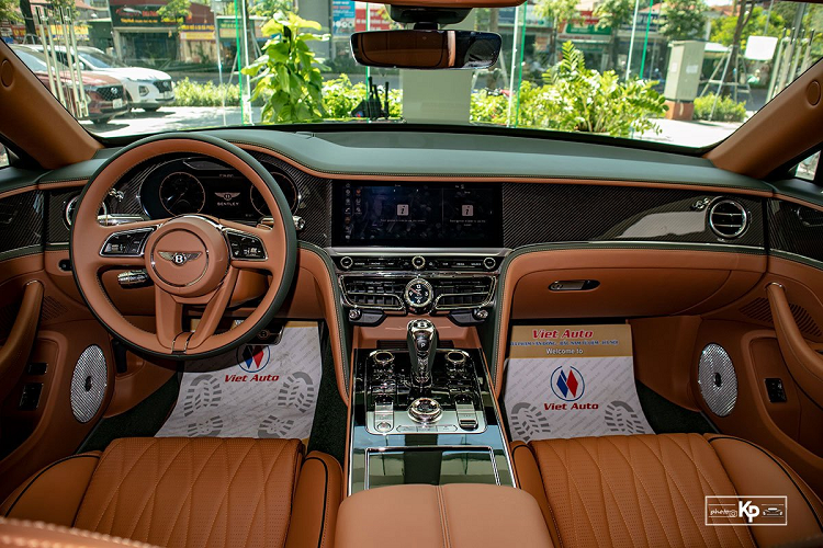 Can canh Bentley Flying Spur Black Edition hon 20 ty tai Ha Noi-Hinh-2