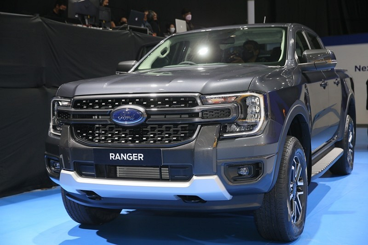 Ford Ranger 2022 cong bo thong so dong co, may xang V6 manh nhat-Hinh-3