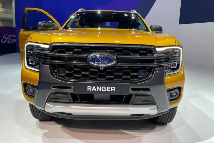 Can canh Ford Ranger Wildtrak 2022 moi, sap ban tai Viet Nam-Hinh-2