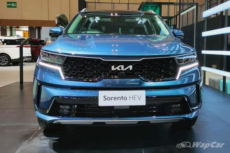 Kia Sorento Hybrid 2023 tu 1,5 ty dong tai Indonesia, sap ve VN?