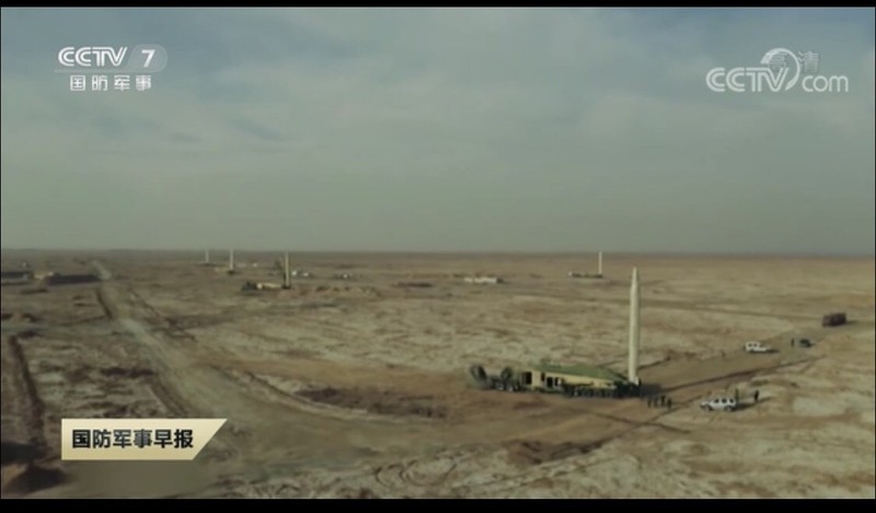 Iran phóng tên lửa đạn đạo tiêu diệt mục tiêu cách 1.800km - Hình 5 Iran phong ten lua dan dao tieu diet muc tieu cach 1.800km-Hinh-5