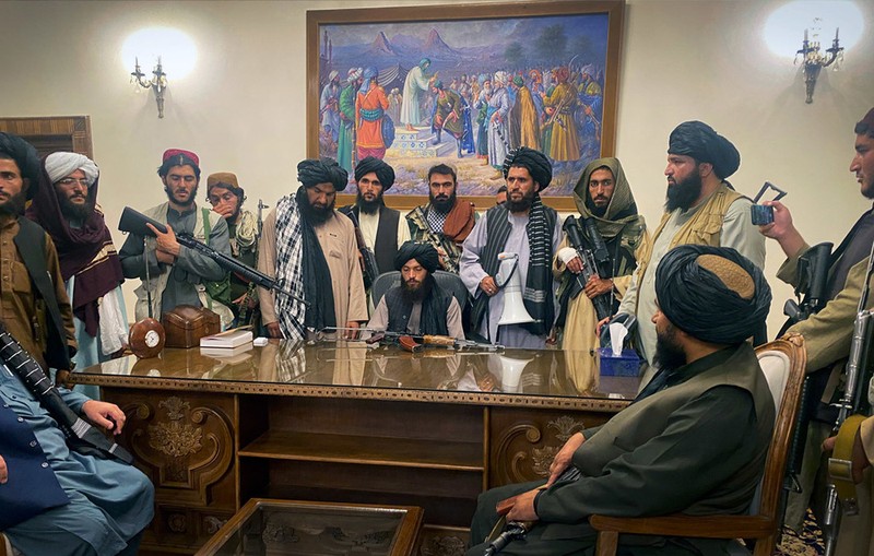 Binh dinh xong Afghanistan, Taliban duoc trang bi toan vu khi My-Hinh-7