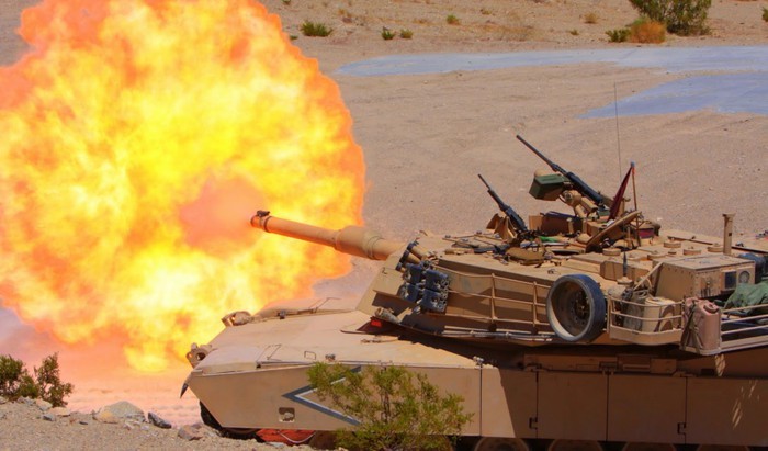 Tran danh “tu sat” cua T-72 Iraq khi doi dau voi M1A1 My-Hinh-4