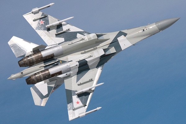 Tiem kich Su-27 cua Nga va Ukraine: Mot chiec may bay - hai so phan-Hinh-9