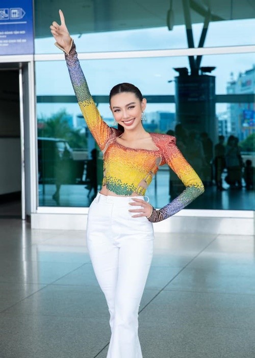 Nguyen Thuc Thuy Tien rang ro, nhan tin vui khi thi Miss Grand International-Hinh-2