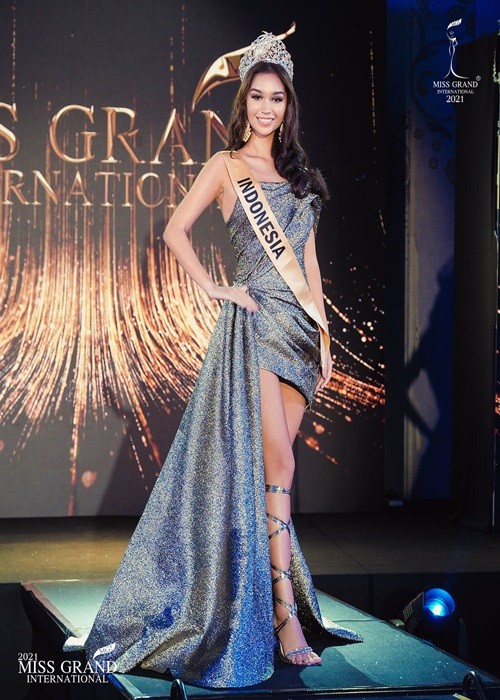 Soi trinh Thuy Tien o Miss Grand International, co cua de thang?-Hinh-9