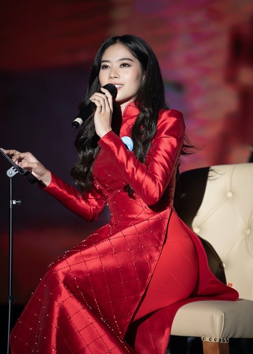 Khoe tai ca hat o Miss World Vietnam 2022, Nam Em lot top 5-Hinh-2