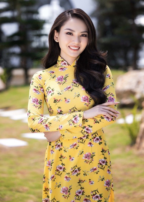 Nam Em do ve diu dang cung dan thi sinh Miss World Vietnam 2022-Hinh-10