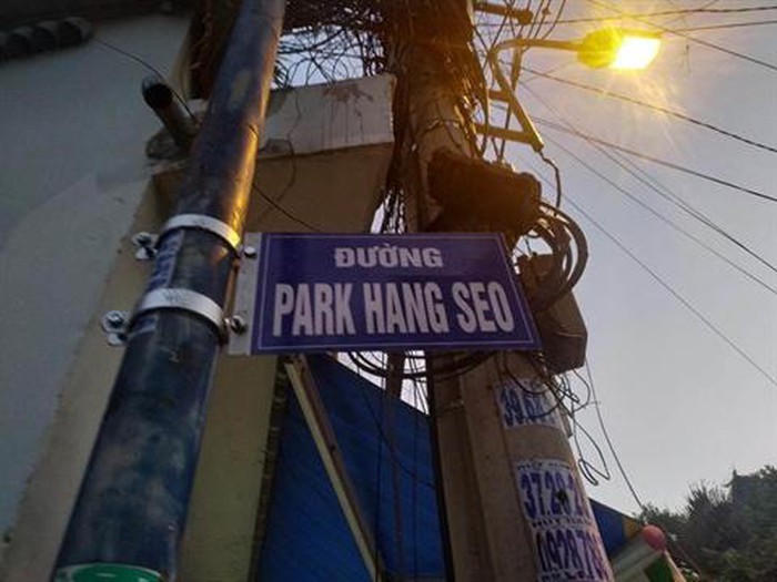 “Duong Park Hang-seo” o TP HCM: Fan yeu men... van phai xu nghiem “ke” manh dong?