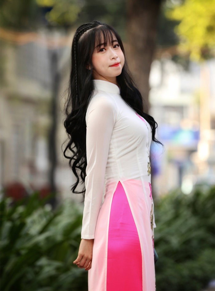 'Hotgirl lang vo' Chau Tuyet Van chia se ve nhung cai tet vang nha-Hinh-5
