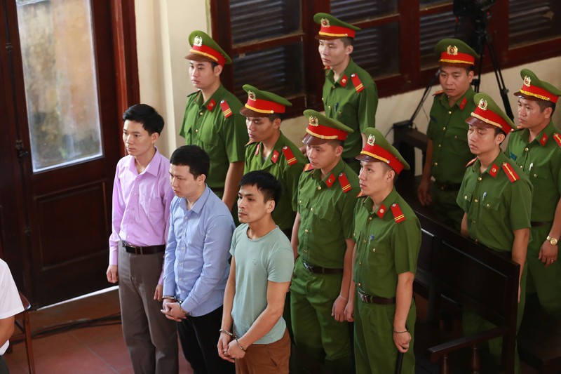 Xet xu bac si Hoang Cong Luong: De nghi trieu tap nhieu ca nhan-Hinh-4