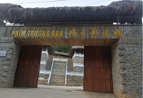 He lo chu nhan “phim truong BBK” cho doan phim Trung Quoc o Lang Son?