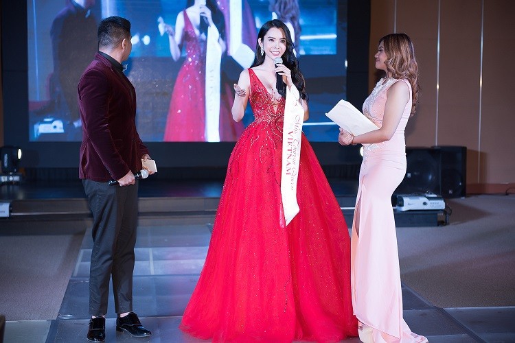 Huynh Vy bat ngo dang quang Miss Tourism Queen Worldwide 2018-Hinh-5