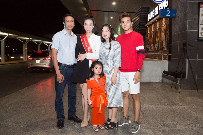 Tieu Vy, Phuong Nga xinh dep toi tien Thuy An sang Ai Cap thi Miss Intercontinental-Hinh-9