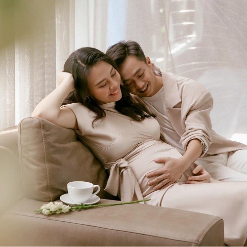 Dam Thu Trang sinh con gai cho Cuong Do la-Hinh-2