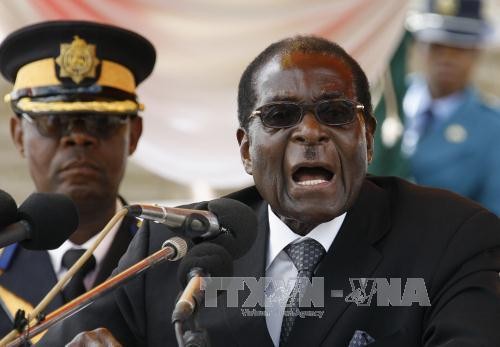 Zimbabwe: Cuu Tong thong Mugabe duoc mien tru truy to