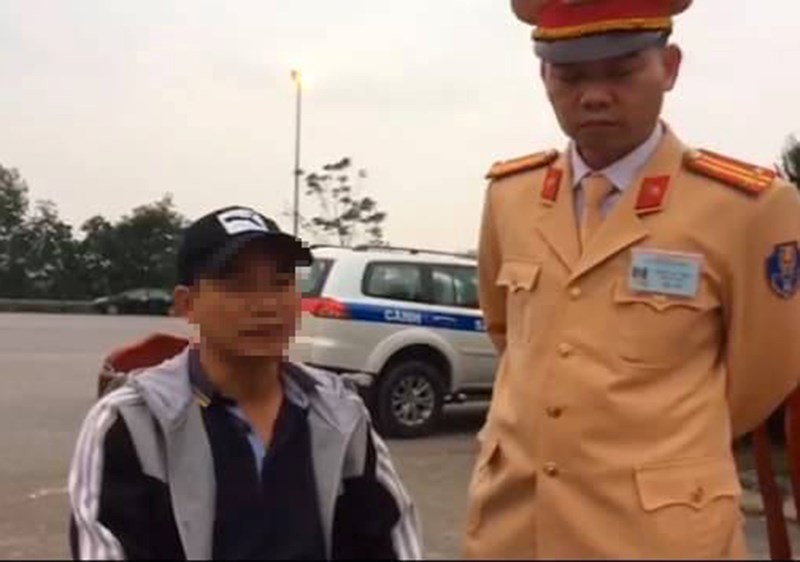 Choang: Tai xe xe khach su dung ma tuy 3 lan trong mot tuan-Hinh-2
