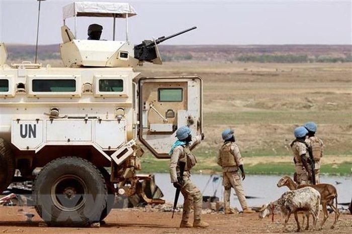Mali: Tan cong dong thoi nham vao can cu quan su o 3 thanh pho