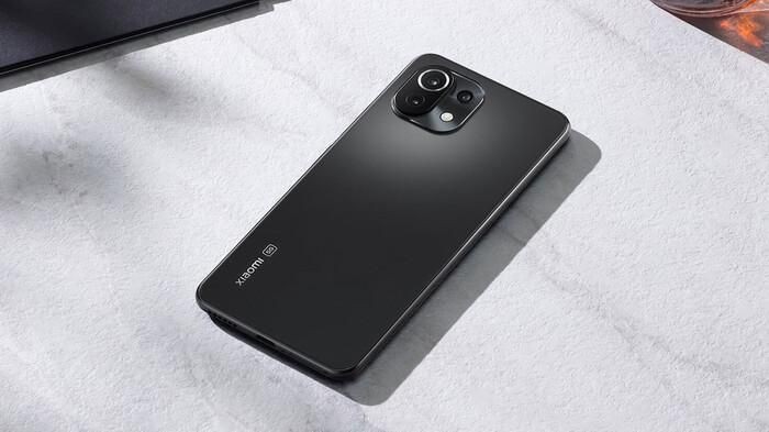 4 smartphone tot dang mua trong dip cuoi nam 2021-Hinh-10