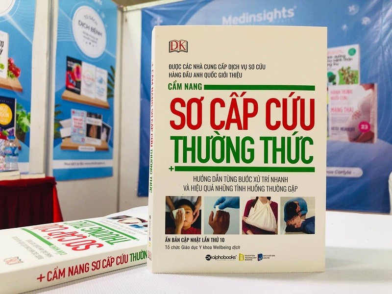 “Cam nang so cap cuu thuong thuc”: Cuon sach can cho tat ca moi nha-Hinh-3