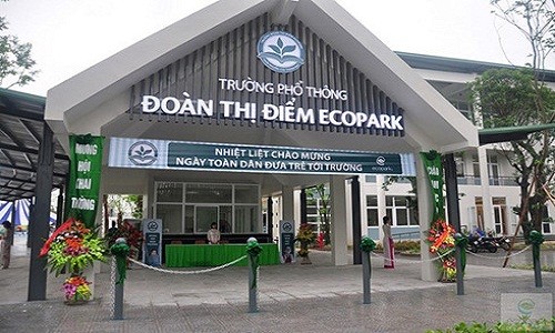Buc xuc truong PT Doan Thi Diem Ecopark cho hoc sinh an ban