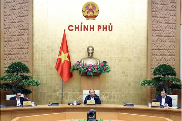 Thu tuong: Nguoi dan Ha Noi va TP Ho Chi Minh phai deo khau trang noi cong cong-Hinh-3
