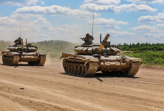 Nga trien khai xe tang T-72B3 toi quan dao tranh chap voi Nhat Ban