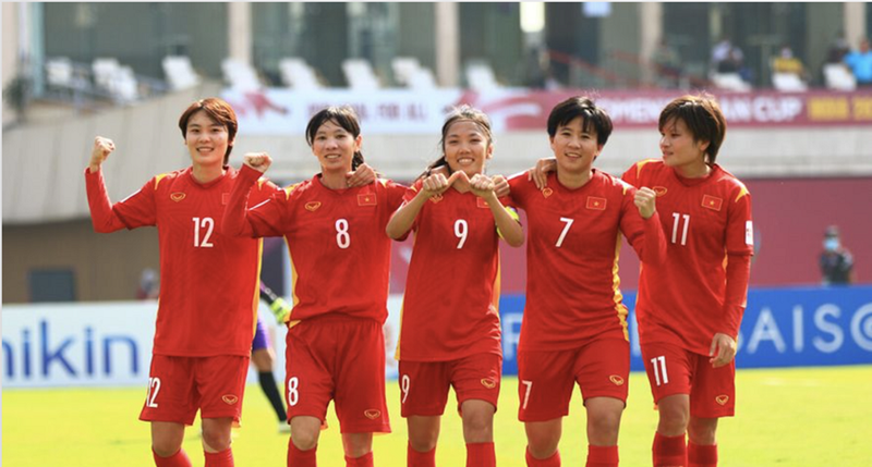 Lan dau di World Cup, doi tuyen nu Viet Nam nhan thuong tien ti-Hinh-2