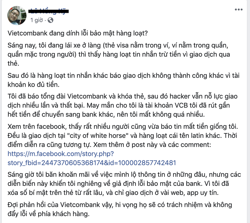 Nhieu khach hang to Vietcombank dinh loi bao mat hang loat