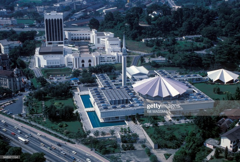 Kham pha cuoc song muon mau o Malaysia nam 1985 (1)-Hinh-3
