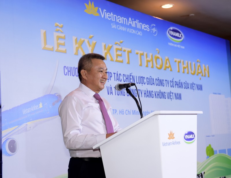 Vietnam Airlines va Vinamilk hop tac cung phat trien thuong hieu
