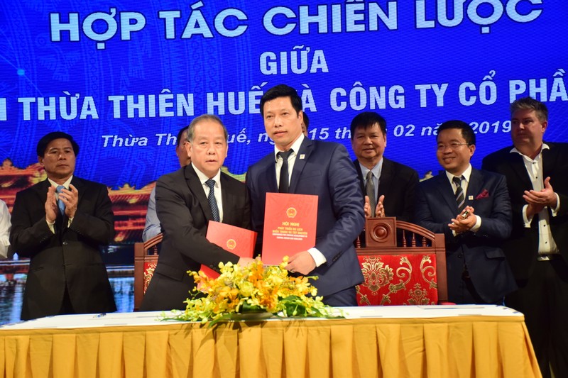 Van Phu – Invest tro thanh doi tac chien luoc cua tinh Thua Thien – Hue