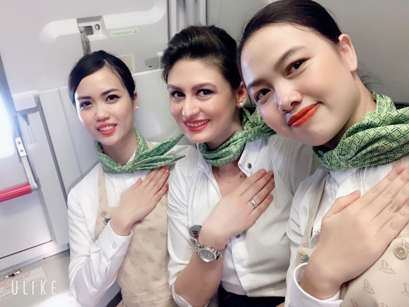 Nhung hinh anh dep am long cua “Phi doan hanh phuc” Bamboo Airways-Hinh-3