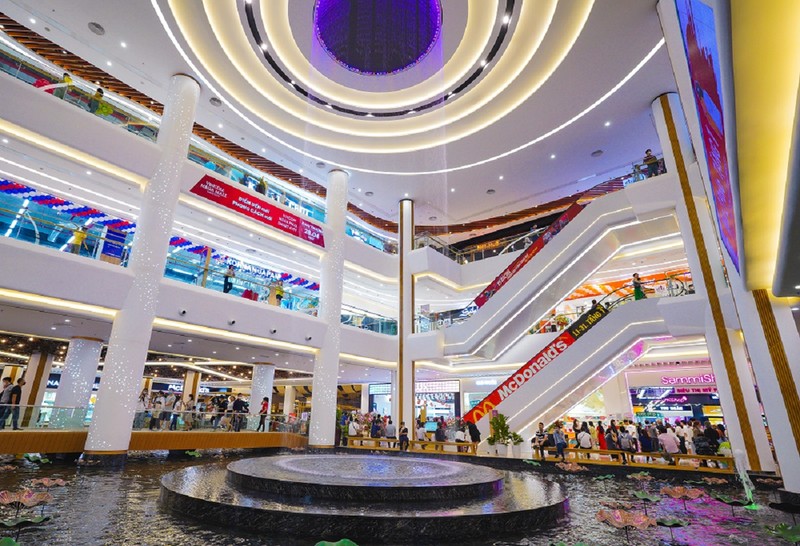 Trai nghiem cuoi tuan cuc “chill” cung dan sao tre V-pop tai Vincom Mega Mall Smart City-Hinh-9