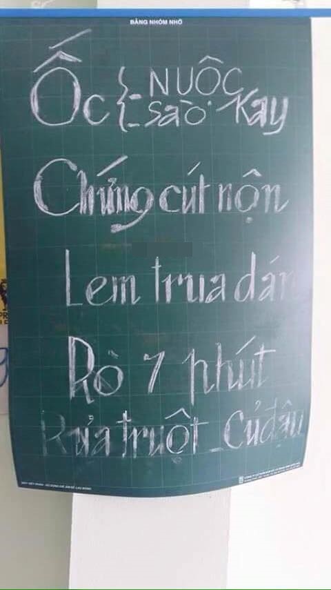 Biển quảng cáo sai chính tả, dân tình cười lăn lộn - Hình 10 Bien quang cao sai chinh ta, dan tinh cuoi lan lon-Hinh-10