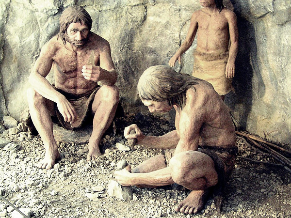Bat ngo loai nguoi co Neanderthals: Moi 4 thang tuoi da la “sieu nhan”-Hinh-8