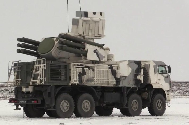 Lộ quốc gia chơi lớn, mua cùng lúc S-400 và Pantsir từ Nga - Hình 10 Lo quoc gia choi lon, mua cung luc S-400 va Pantsir tu Nga-Hinh-10