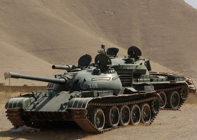 Nong: Xe tang T-62 Afghanistan bat ngo tan cong, Taliban thiet hai nang-Hinh-3