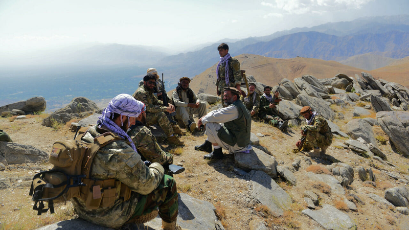 Lo so Taliban vuot bien, Nga gap rut dieu them quan toi Takijistan-Hinh-3