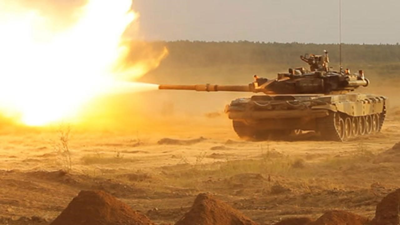 Nga bat ngo dieu 30 'sieu tang' T-72B3M ap sat bien gioi Afghanistan-Hinh-14