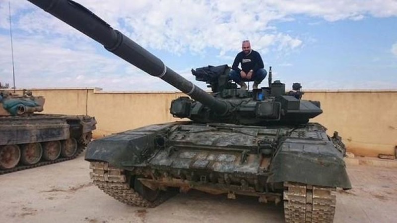 Xe tang T-90 Syria tien danh phien quan than Tho Nhi Ky tai Idlib-Hinh-14