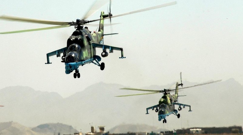 Saudi Arabia hoang hot vi Houthi co 'xe tang bay' Mi-24 Nga-Hinh-18