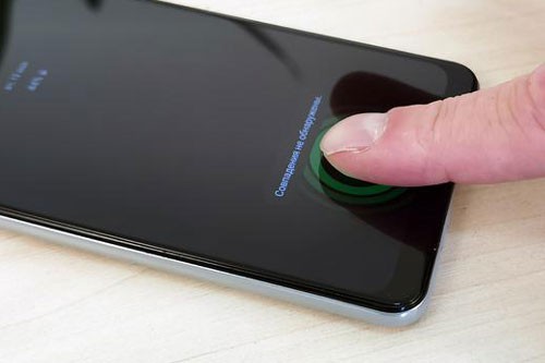 Can canh Samsung Galaxy A31 voi gia 6,49 trieu dong-Hinh-7