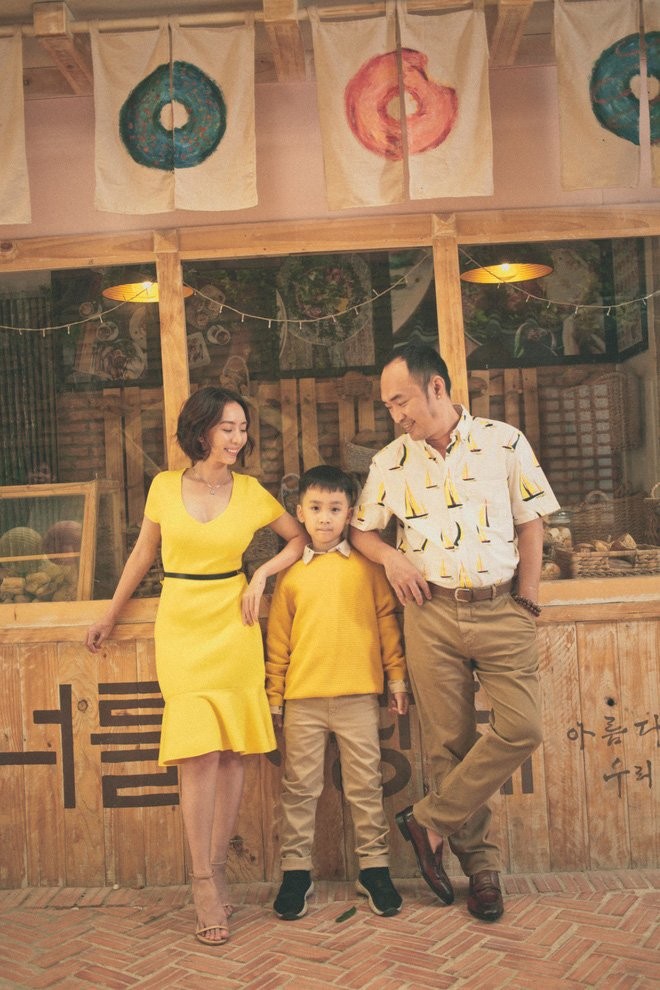 Con trai Thu Trang vao khach san doi ngu trong bon tam-Hinh-2