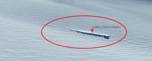 Google Earth phat hien thay dia bay UFO roi?