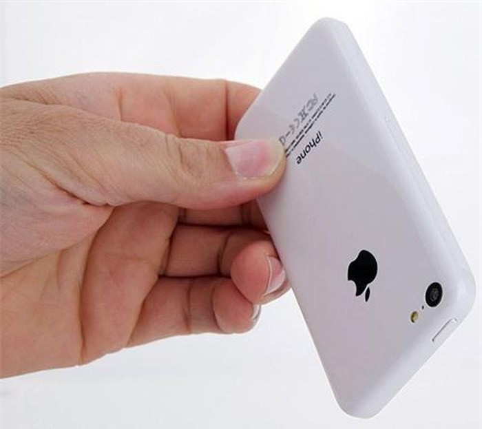 iPhone 5C bi che te hai nhat lich su Apple-Hinh-2