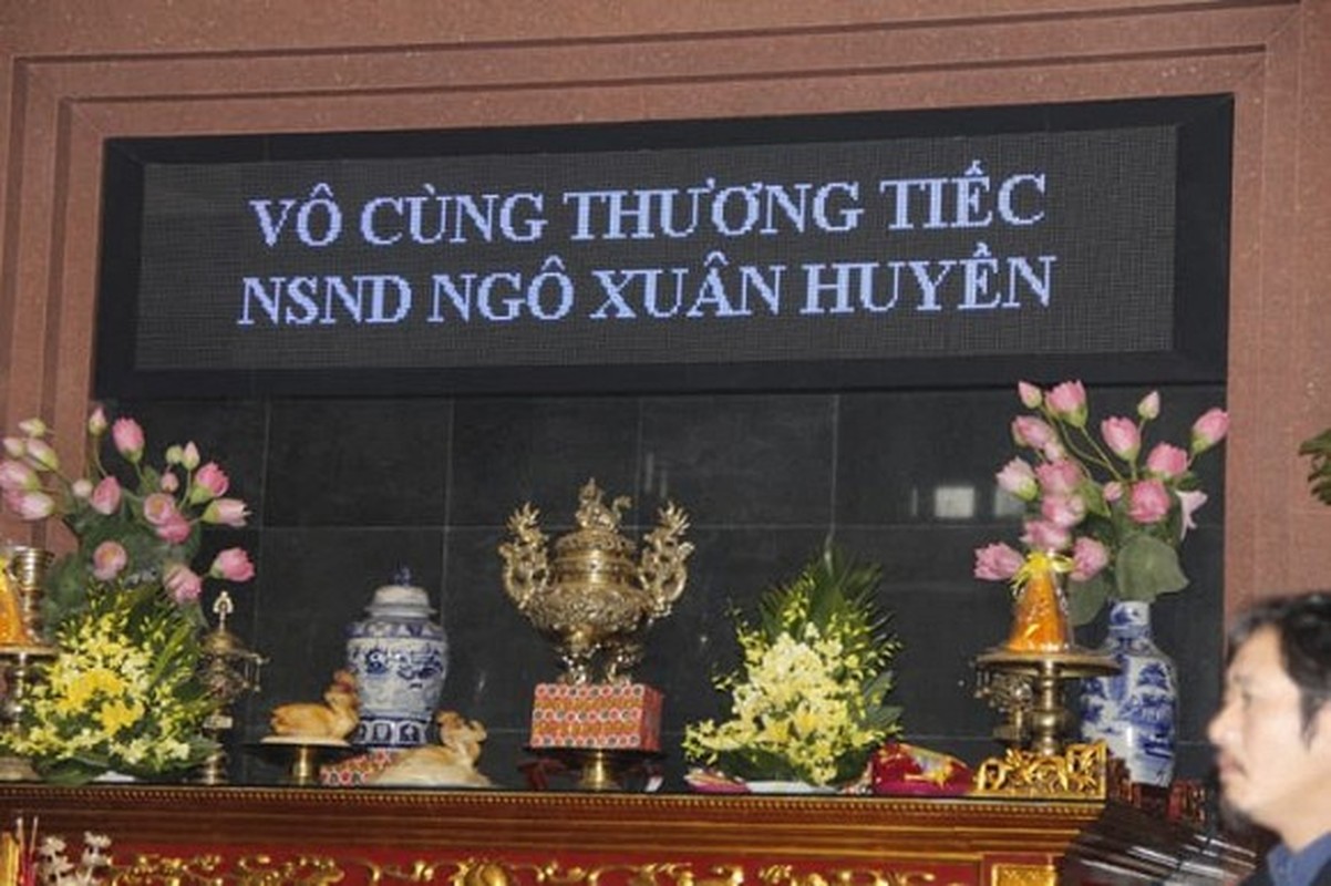 Nghe si Viet roi nuoc mat tien biet NSND Xuan Huyen-Hinh-3
