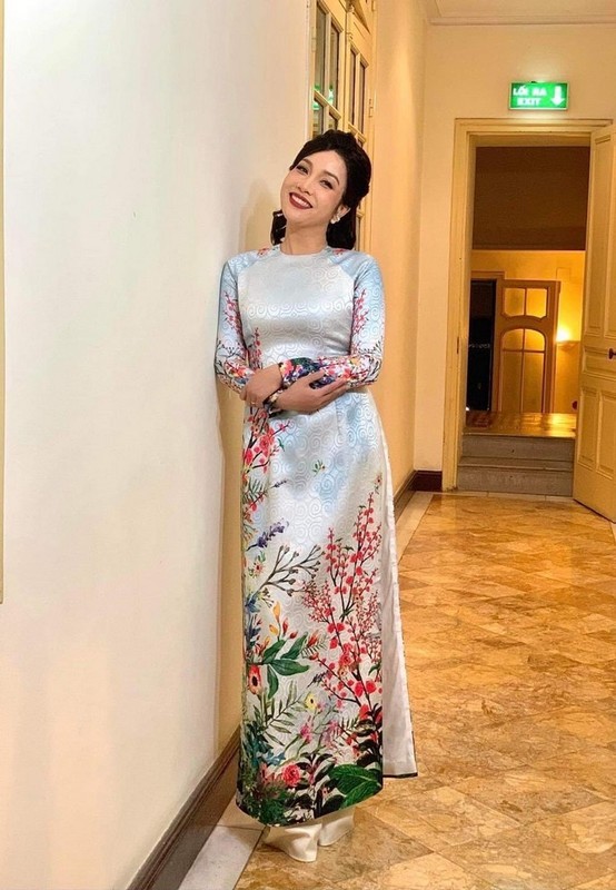 Diva Thanh Lam hanh phuc trong vong tay ban trai bac si-Hinh-7