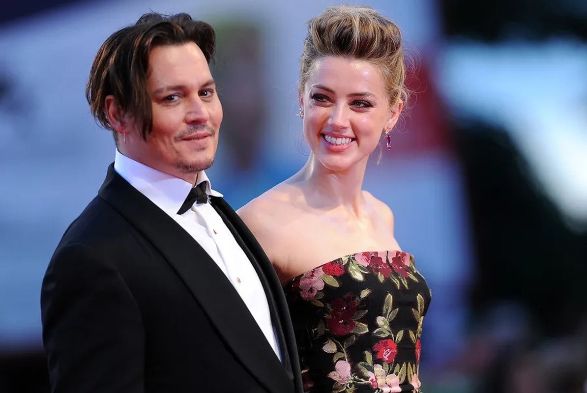 Johnny Depp vung bao nhieu tien tang qua cho Amber Heard khi yeu?-Hinh-2