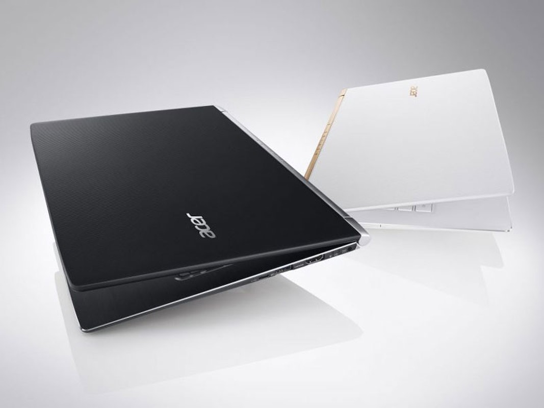 Can canh laptop Acer Aspire S13: Doi thu xung tam cua Macbook Air